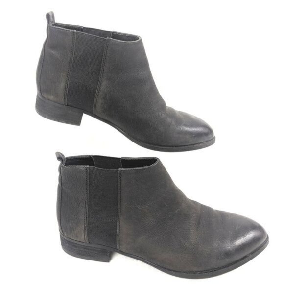 Nine West Ankle Boots Womens 6 Leather Slip On Pointed Toe Black Nwnolynn - Picture 2 of 7